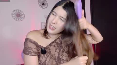     online show from 05/07/26, 02:17