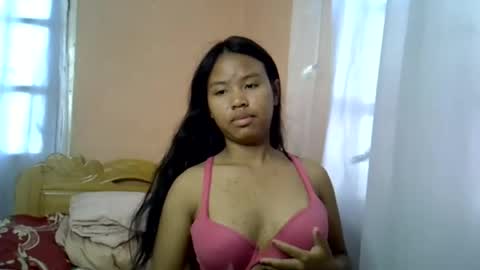 Snapshot of emiehottie chatting on 06/30/26, 04:57 Ami online show from 06/30/26, 04:57