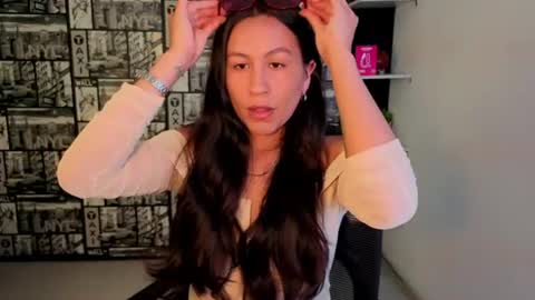 Emilia Gomez online show from 06/27/26, 11:10