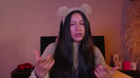 Emilia Gomez online show from 06/29/26, 02:51