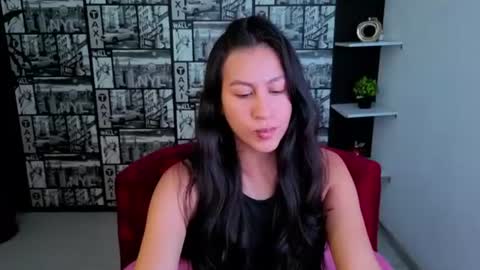 Emilia Gomez online show from 07/09/26, 02:37