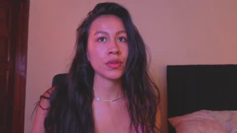 Emilia Gomez online show from 07/12/26, 04:20
