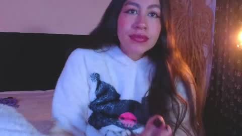 Emilia Gomez online show from 07/17/26, 11:06