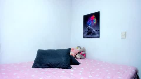 Emiily Carter online show from 04/22/26, 06:53
