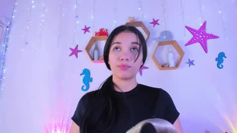 Emily  online show from 11/11/25, 02:55