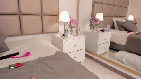 EMILY ROBERTS online show from 03/05/25, 06:12