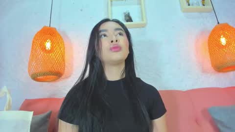 Emily online show from 11/01/25, 12:07