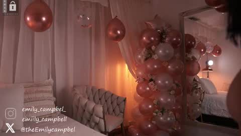 Snapshot of emiilycampbell chatting on 02/15/25, 02:15 Emily Campbell online show from 02/15/25, 02:15