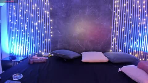   online show from 12/27/24, 09:17