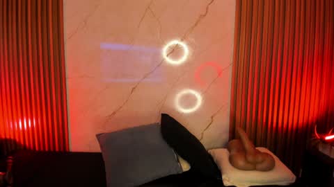   online show from 01/30/25, 06:35