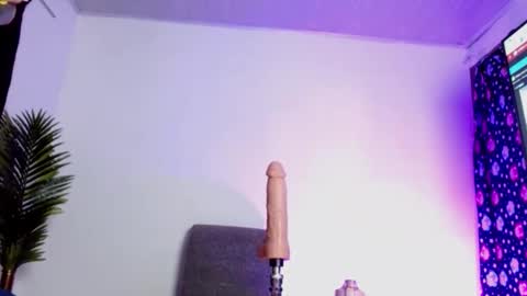 Snapshot of emiirose chatting on 02/07/26, 10:08 Emi Rose online show from 02/07/26, 10:08