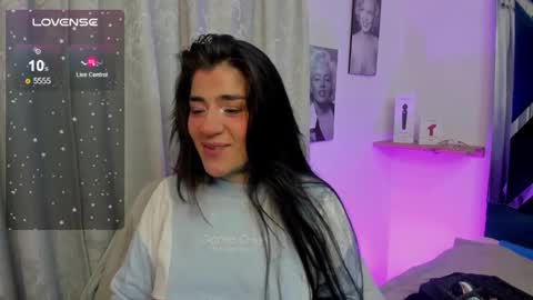 emilayton_ online show from 01/20/25, 03:48