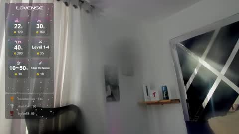 emilayton_ online show from 01/26/25, 12:43