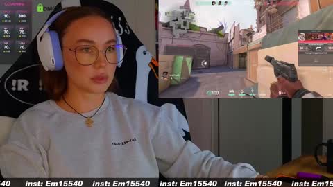 Snapshot of emili1_bc chatting on 01/16/25, 09:59 Emili online show from 01/16/25, 09:59