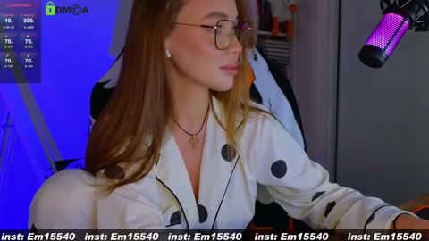 Snapshot of emili1_bc chatting on 01/21/25, 08:41 Emili online show from 01/21/25, 08:41