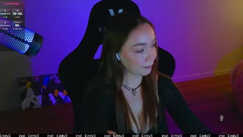 Emili online show from 04/02/26, 09:40