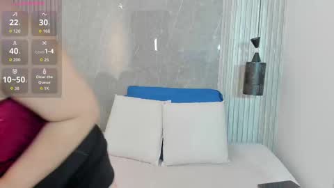 Emily online show from 09/13/25, 11:43