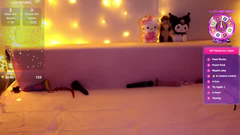 Emili online show from 01/08/25, 02:46