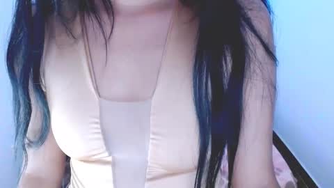 Snapshot of emili_riders chatting on 01/24/25, 11:12 emili riders online show from 01/24/25, 11:12