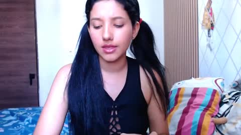 Snapshot of emili_riders chatting on 01/29/25, 03:47 emili riders online show from 01/29/25, 03:47