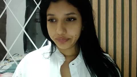 Snapshot of emili_riders chatting on 02/09/25, 11:36 emili riders online show from 02/09/25, 11:36