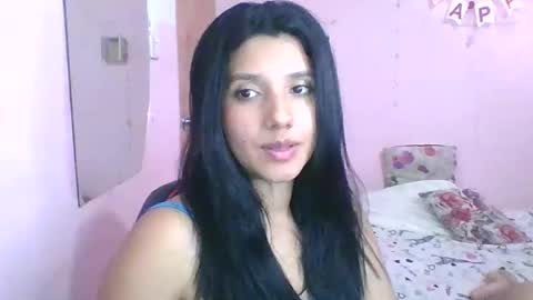 Snapshot of emili_riders chatting on 03/29/26, 04:29 emili riders online show from 03/29/26, 04:29