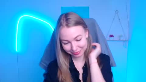 Emilia online show from 01/12/26, 06:29