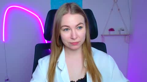 Emilia online show from 03/03/26, 06:08