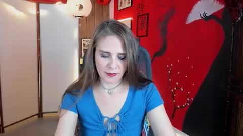 Snapshot of emiliabedy chatting on 10/21/25, 05:08 Emilia Bedy online show from 10/21/25, 05:08