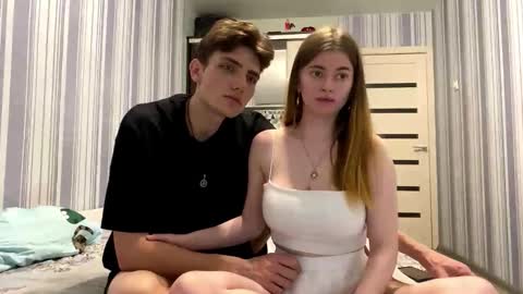 Jake And Emilia online show from 11/06/25, 01:45