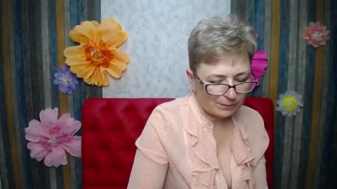 EmiliaGree online show from 04/18/26, 07:07