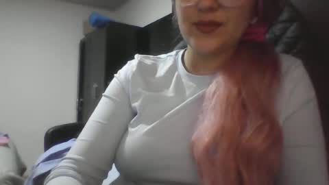 emiliahoney online show from 07/03/26, 09:21