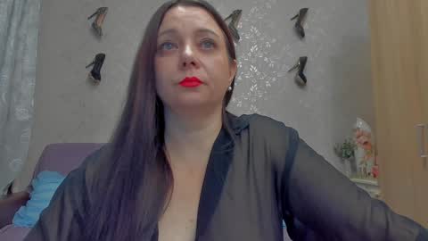Snapshot of emilianna666 chatting on 12/07/24, 08:33 Emiliana online show from 12/07/24, 08:33