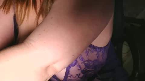 Snapshot of emiliefoxx chatting on 05/08/26, 05:18 emilie foxx online show from 05/08/26, 05:18