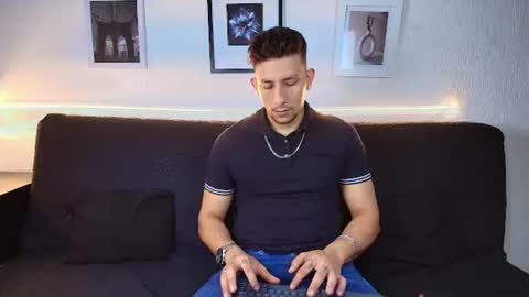 EMILIOCUM online show from 06/17/26, 03:02