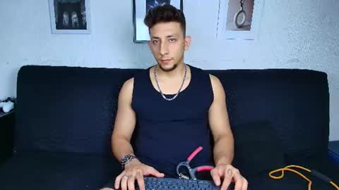 EMILIOCUM online show from 07/30/26, 04:44