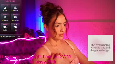  Emiliya  online show from 11/22/25, 01:32