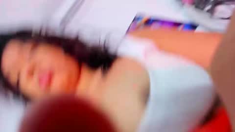 Snapshot of emilly_coper18 chatting on 02/28/25, 08:39 emily online show from 02/28/25, 08:39