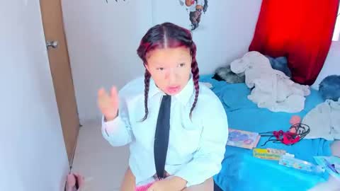 Snapshot of emilly_coper18 chatting on 10/03/25, 01:19 emily online show from 10/03/25, 01:19