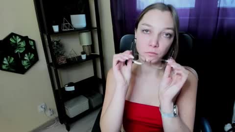 Emilly online show from 02/20/25, 10:05