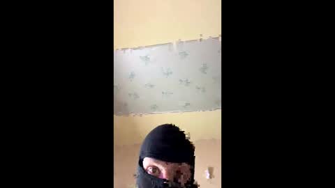 Emily online show from 10/01/25, 08:48