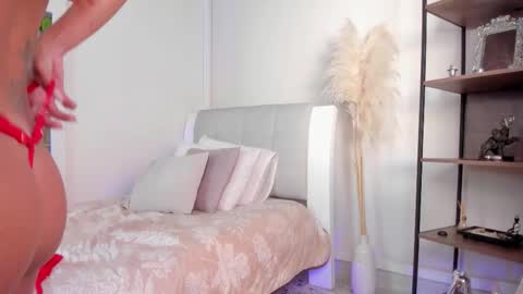 .  . online show from 10/27/25, 08:57