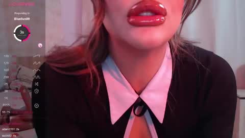 Snapshot of emily962009 chatting on 09/20/25, 07:26 EMY online show from 09/20/25, 07:26