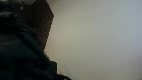 Snapshot of emily__cute__ chatting on 02/25/26, 12:37 EMILY CUTE online show from 02/25/26, 12:37