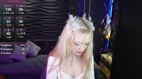 Emily online show from 12/20/24, 03:25