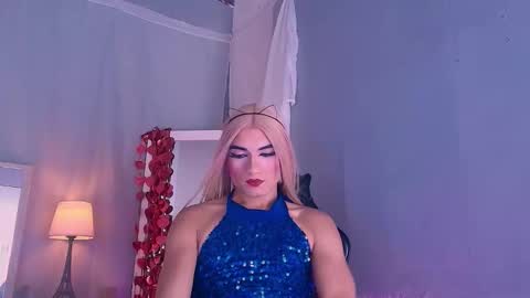 emily_castillo1_ online show from 02/27/26, 06:57