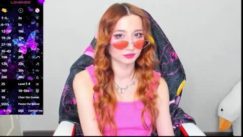 emily_cline online show from 09/29/25, 10:25