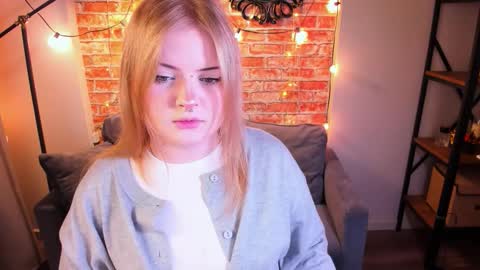 emily_coyness online show from 02/25/26, 05:00