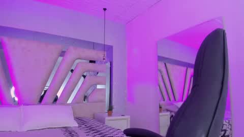 Emily online show from 11/19/25, 11:21