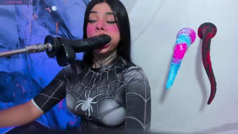 emily_evol online show from 04/28/26, 11:59